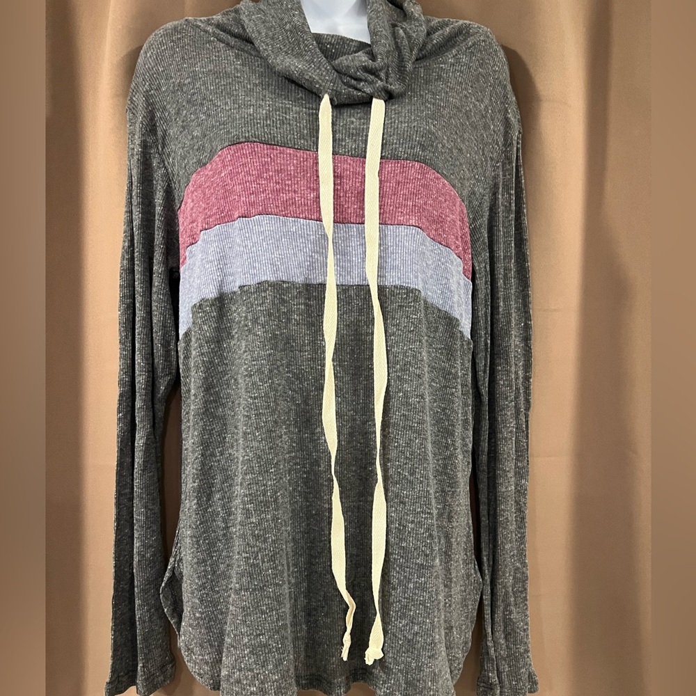 Slouchy Turtle Neck Light Sweater with Drawstring